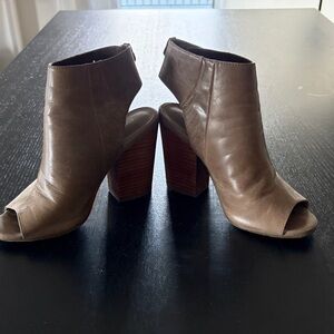 RUDSAK Taupe Leather Peep-Toe Cutout Booties